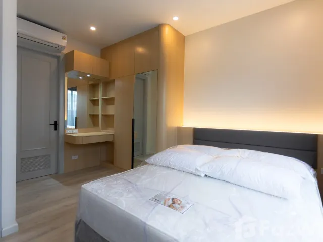 place photo 64