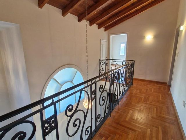 place photo 61