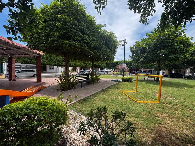 place photo 21