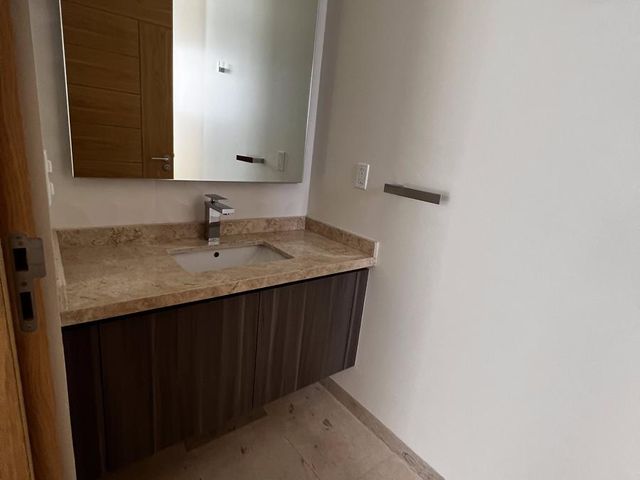 place photo 50