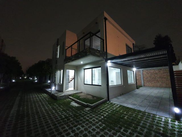 place photo 60