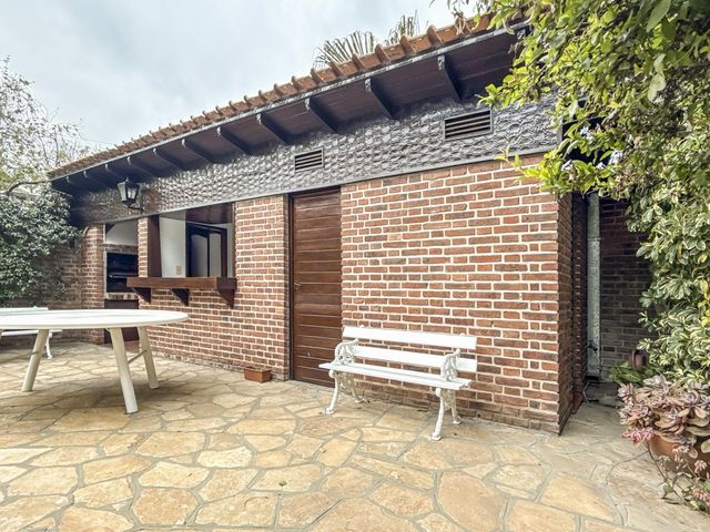 place photo 53