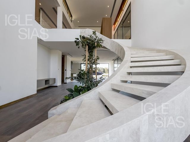 place photo 47