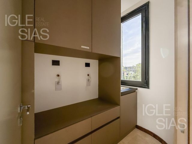 place photo 71