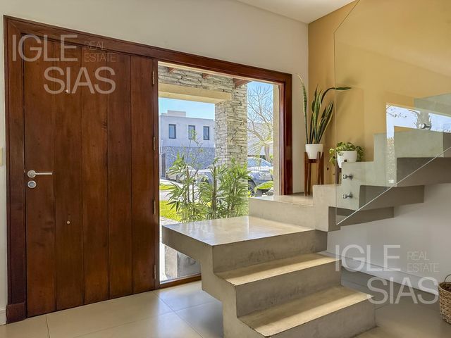 place photo 43