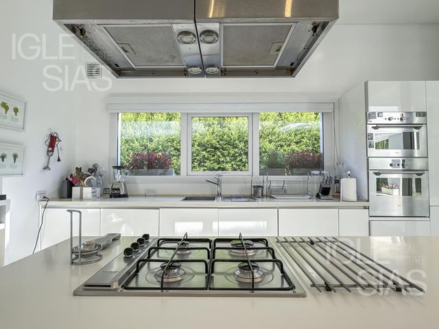 place photo 62