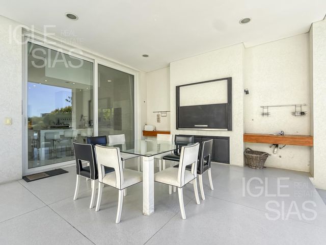 place photo 67