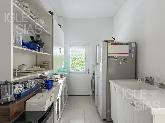 place photo 66
