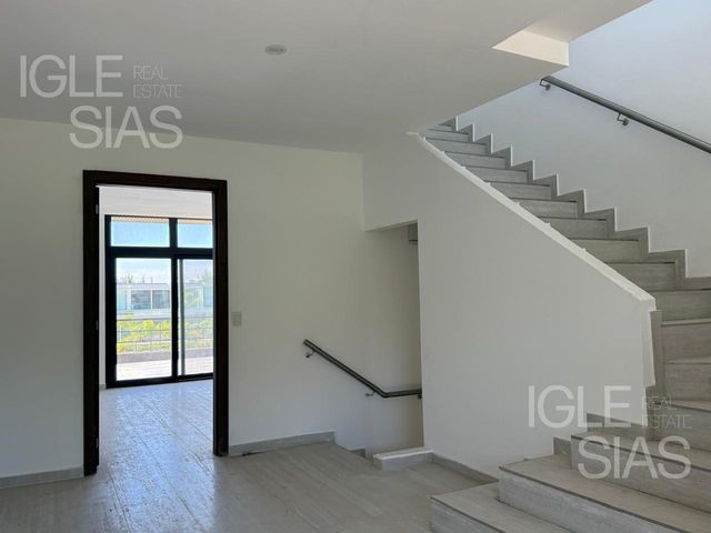 place photo 46