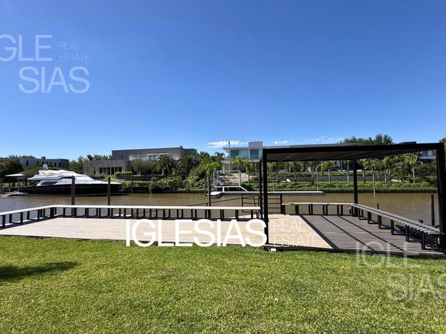 place photo 47