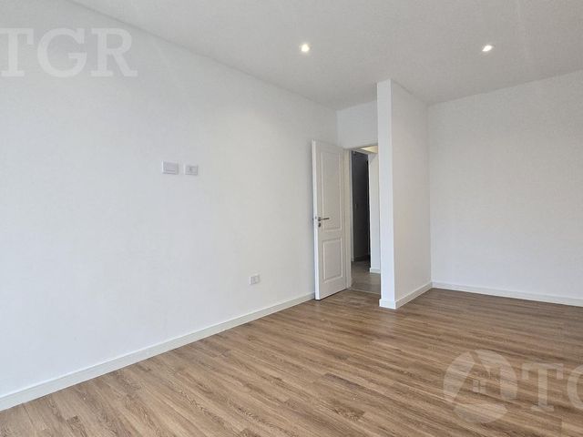 place photo 49