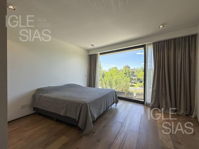 place photo 47