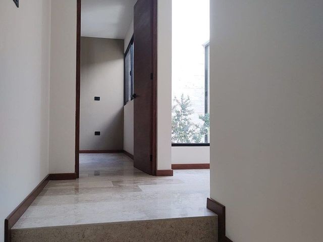 place photo 49