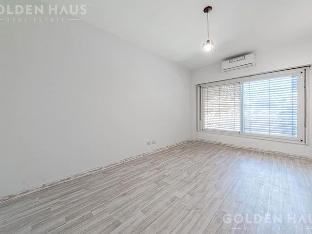 place photo 51