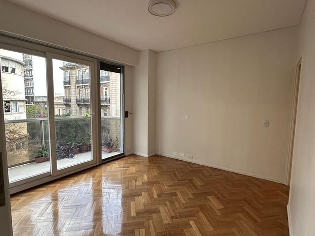 place photo 52