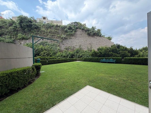 place photo 40