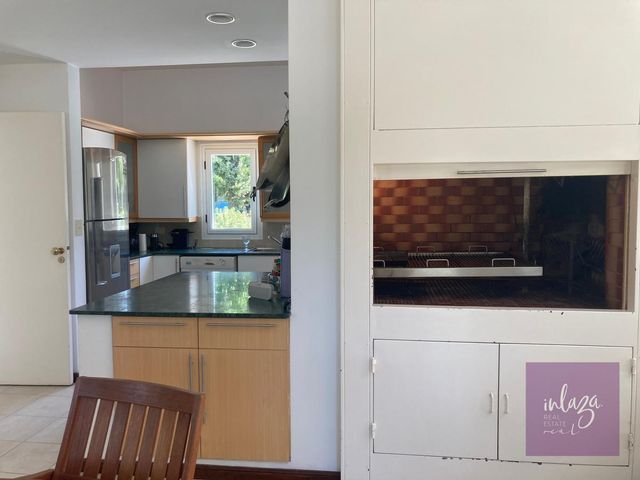 place photo 67