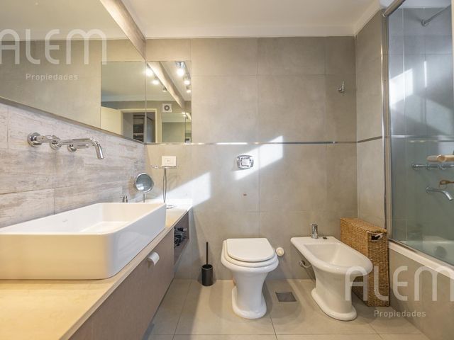 place photo 43