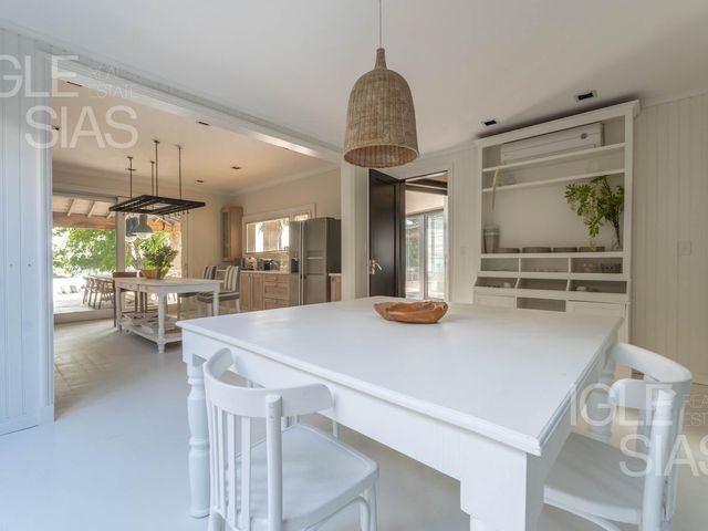 place photo 63