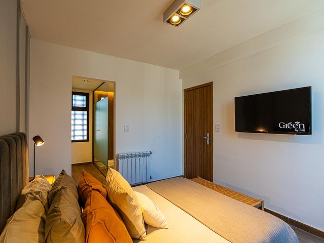 place photo 48
