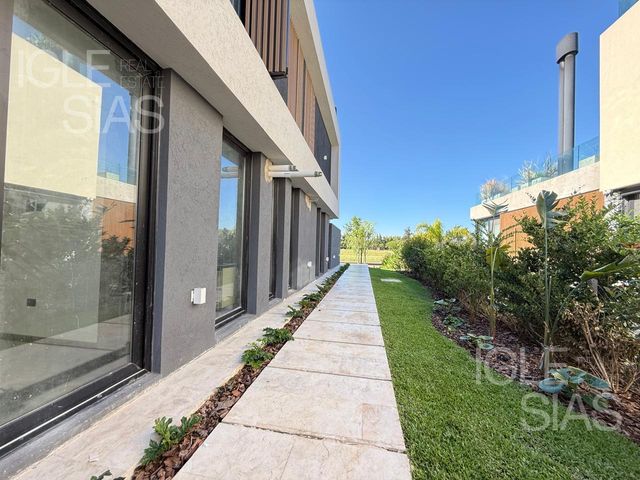 place photo 67