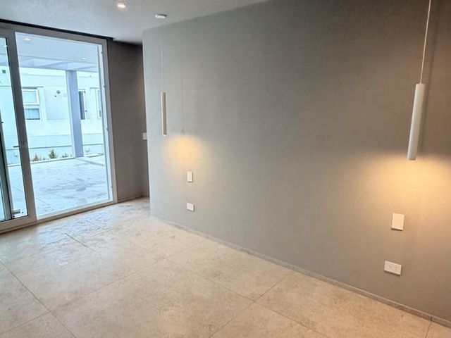 place photo 52