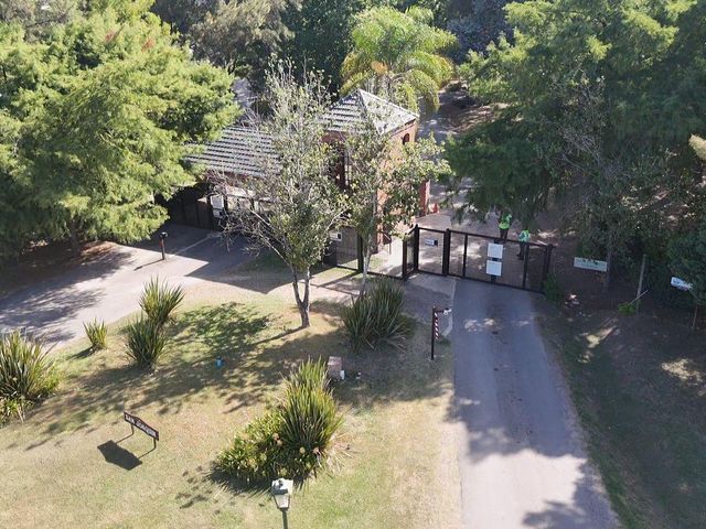 place photo 50