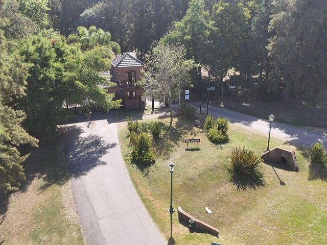 place photo 47