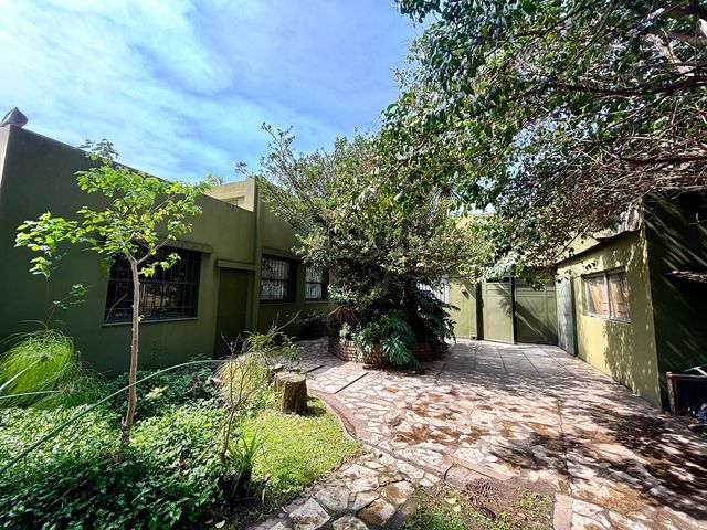 place photo 43