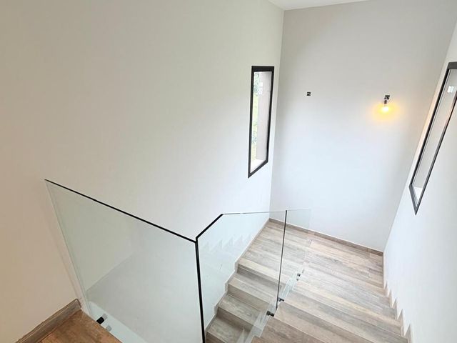 place photo 63