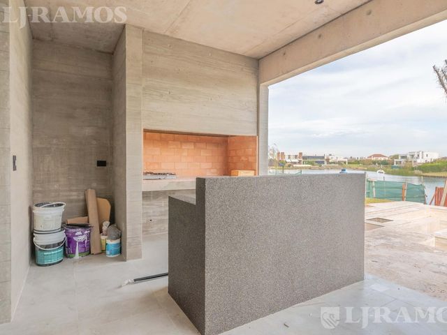 place photo 55