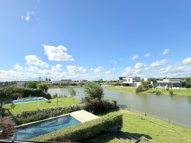 place photo 65