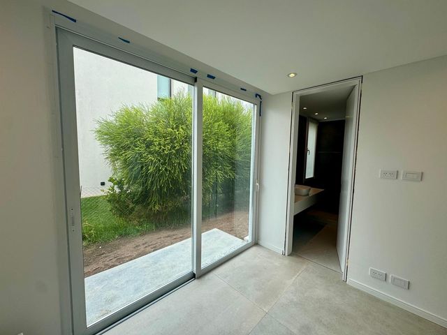 place photo 59