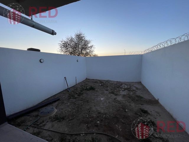 place photo 64