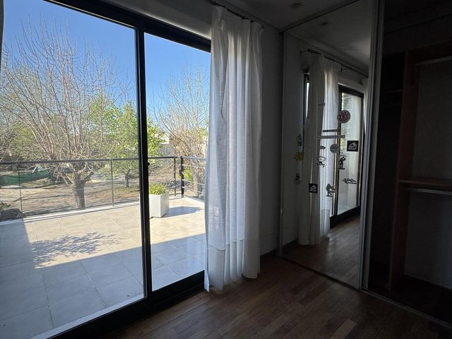 place photo 59