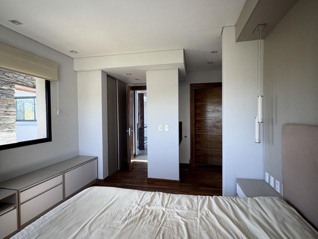 place photo 68