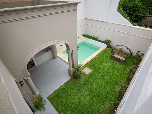 place photo 51