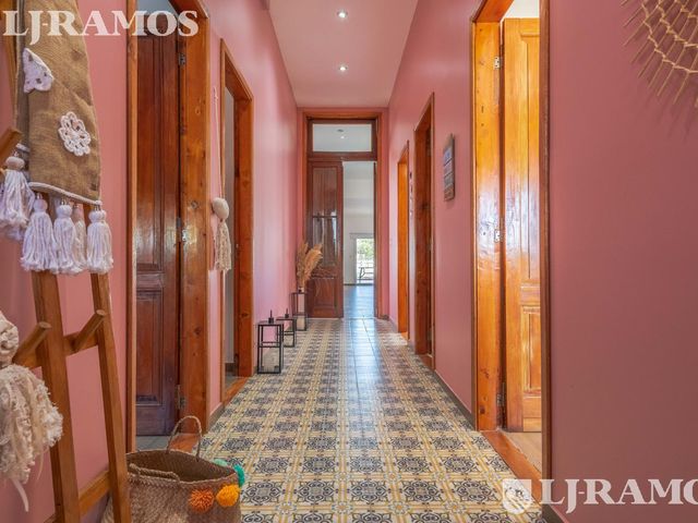 place photo 49