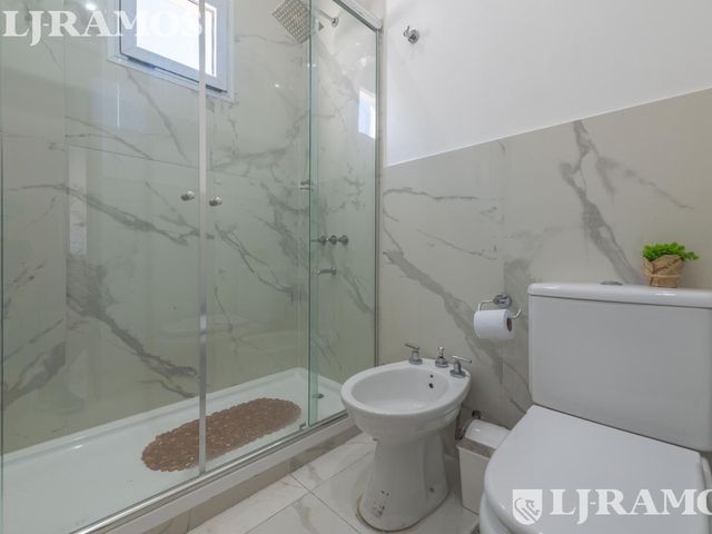 place photo 43