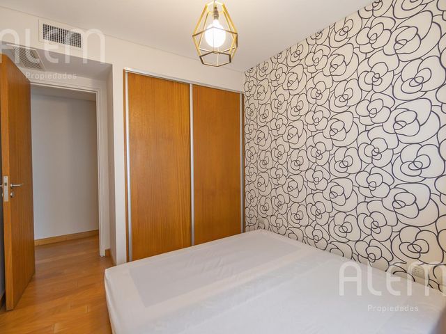 place photo 70