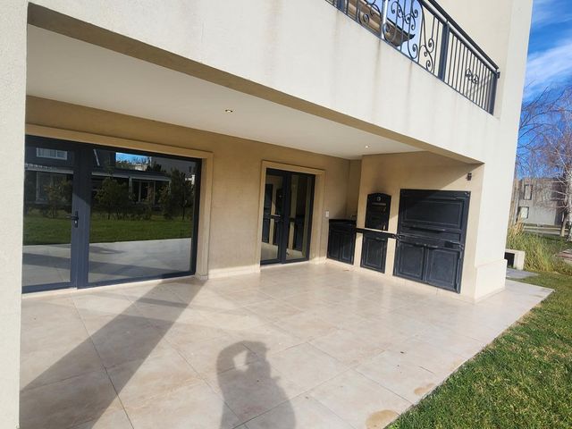 place photo 45