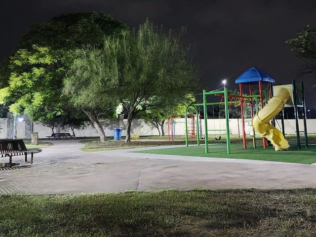 place photo 23