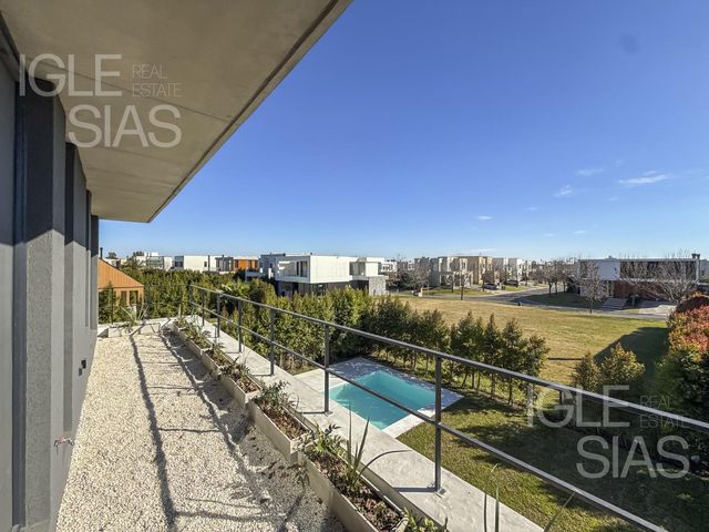 place photo 43