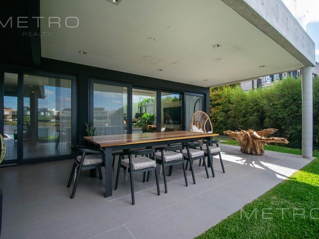 place photo 49