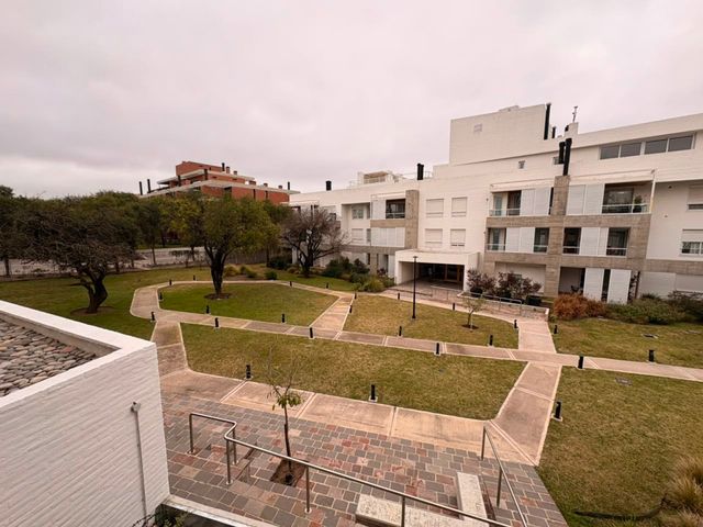 place photo 48