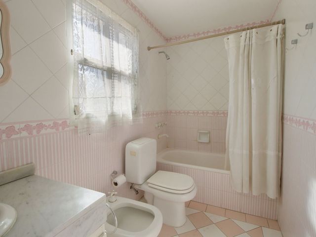 place photo 52