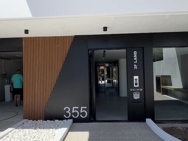 place photo 43