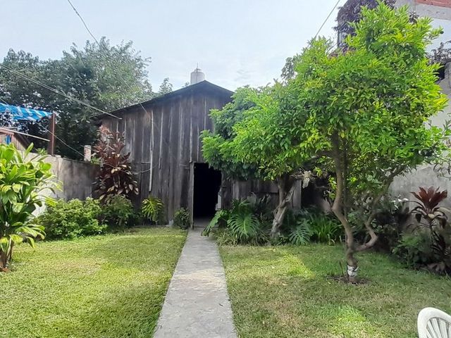 place photo 24