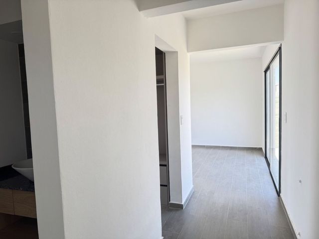 place photo 58