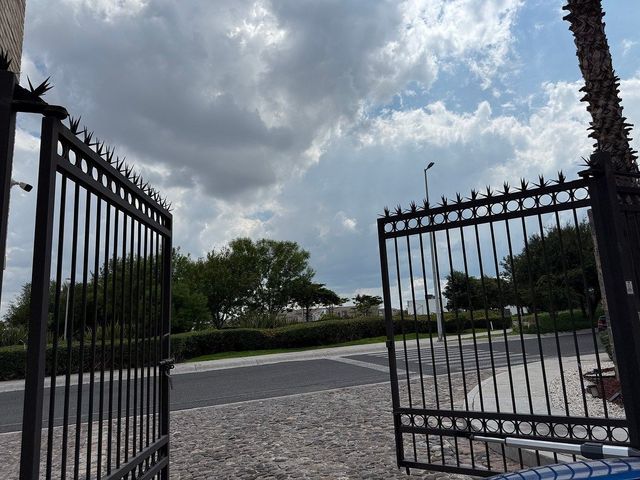 place photo 24